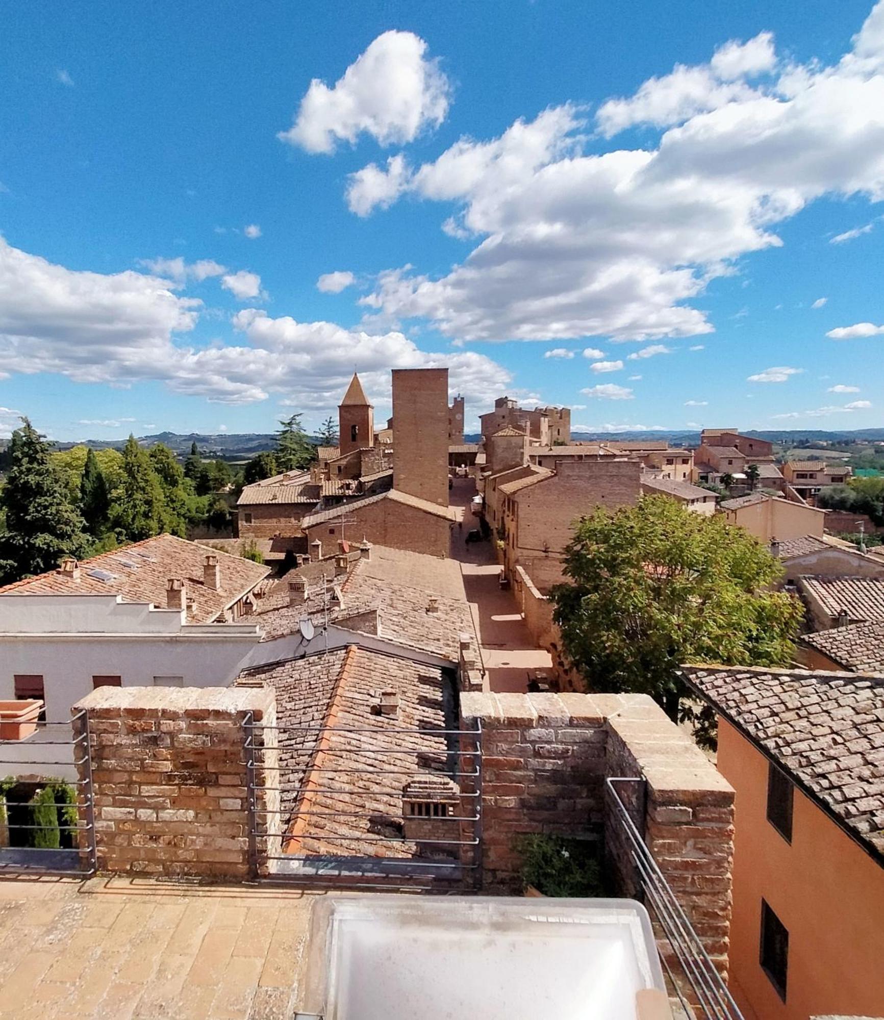 Palazzo Stiozzi Ridolfi Lägenhet Certaldo Exteriör bild